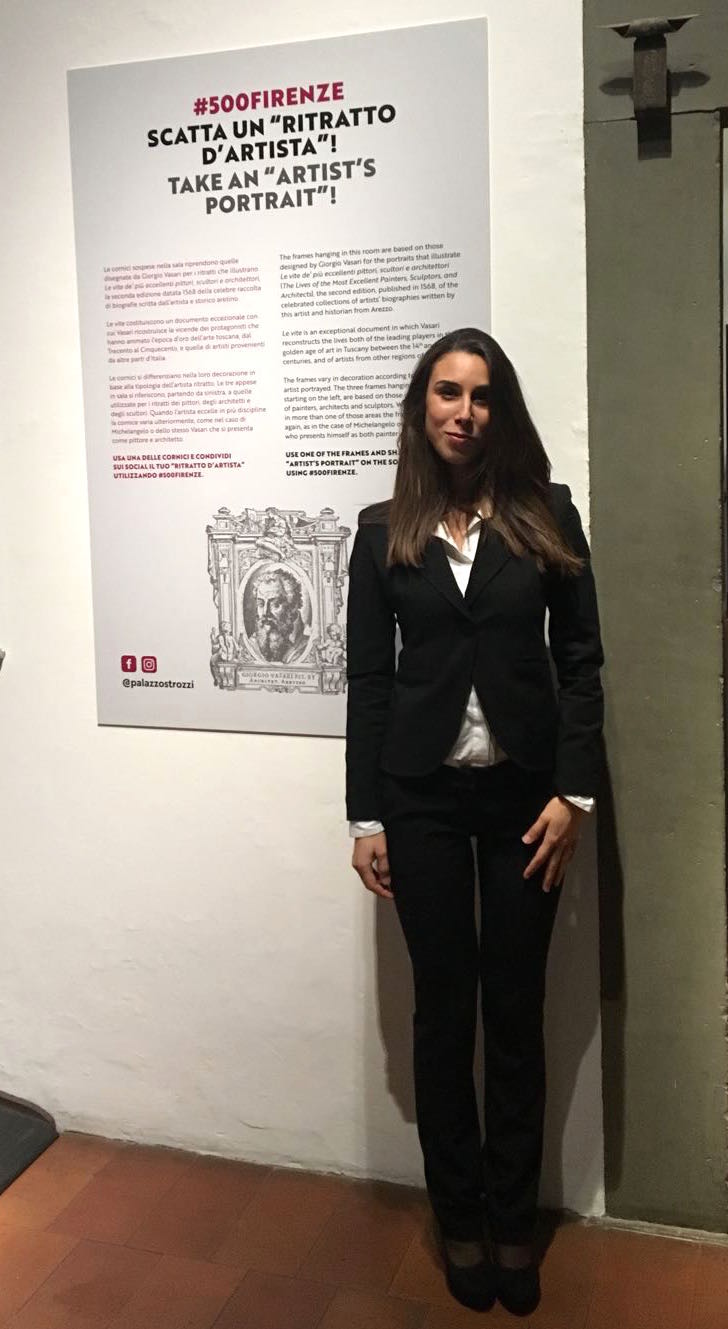 palazzo strozzi hostess